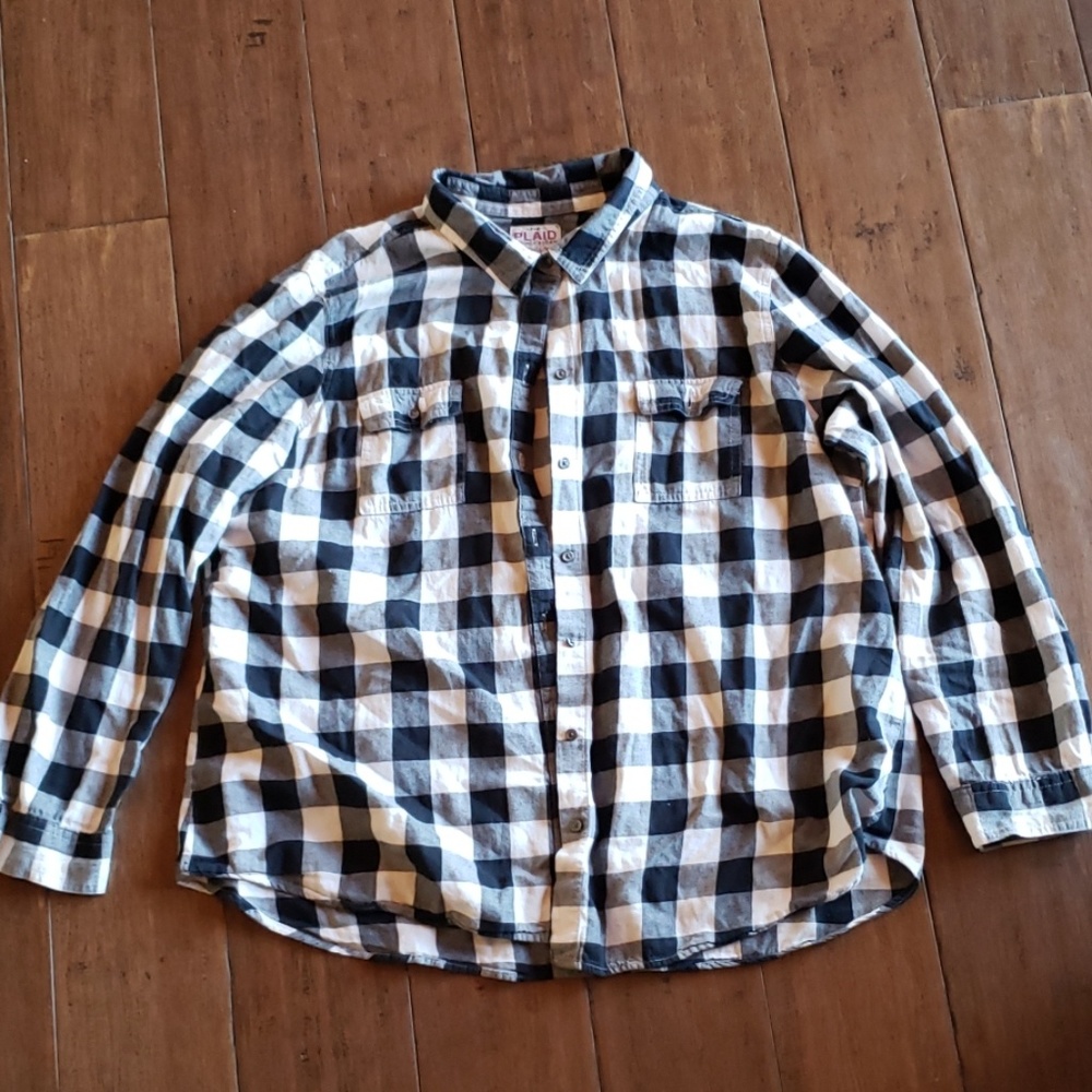 Old Navy B&W Plaid Flannel